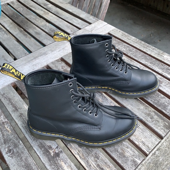 Dr. Martens Men’s Smooth Leather Boots
